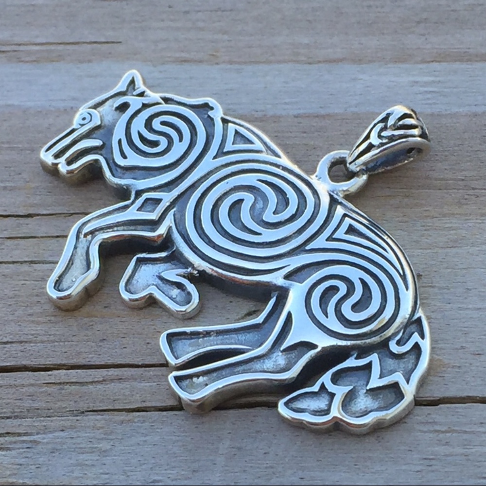 Celtic Norse Wolf Spiral Pendant solid .925 Sterling Silver Peter Stone - Picture 2 of 6